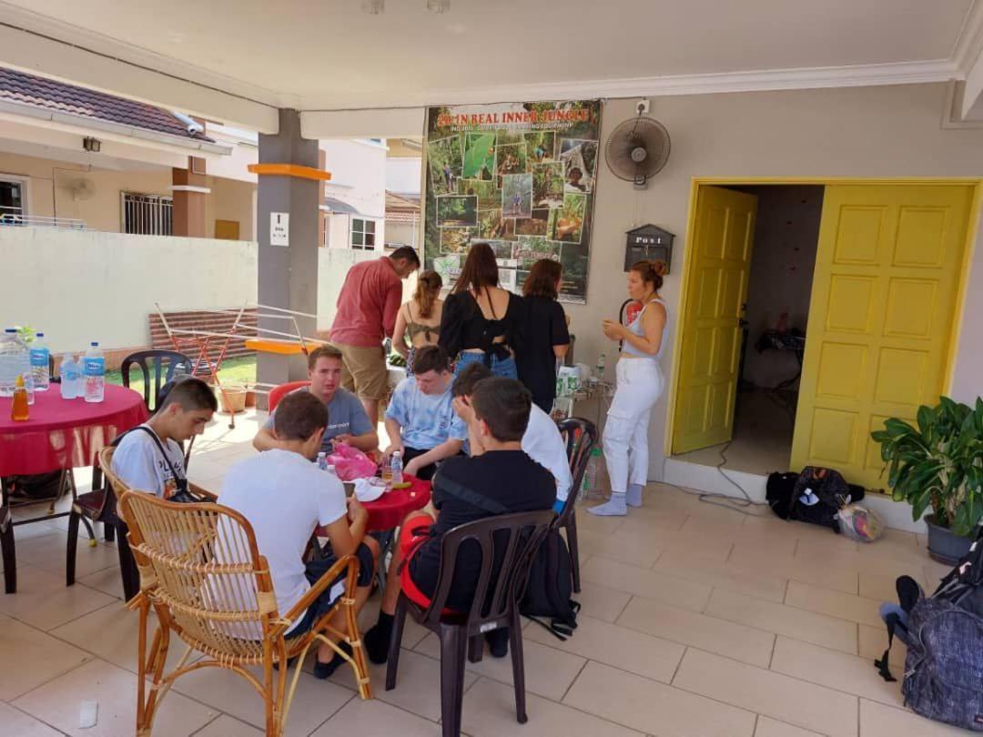 Greenleaf Angsana Homestay Джерантут Экстерьер фото