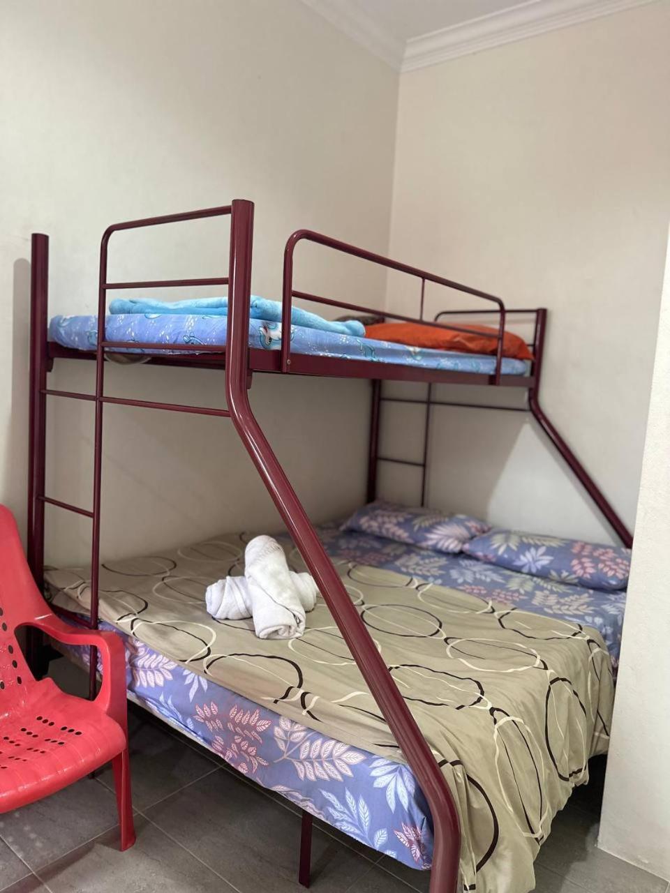 Greenleaf Angsana Homestay Джерантут Экстерьер фото